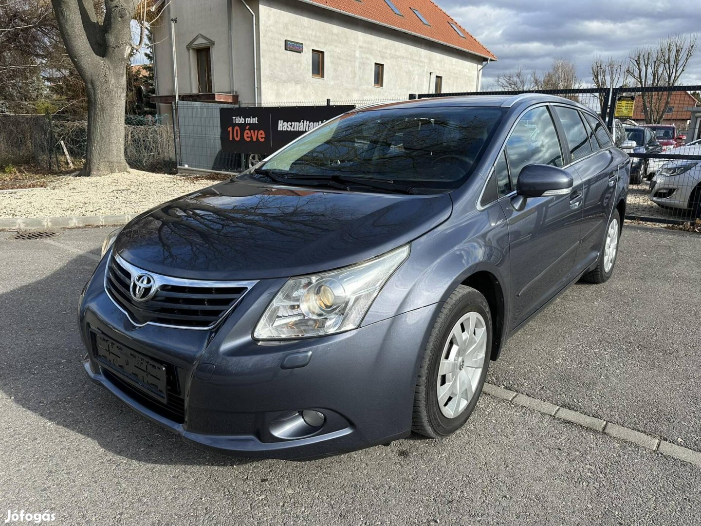 Toyota Avensis Wagon 1.8 Sol Xenon!Navi!Vhorog!...