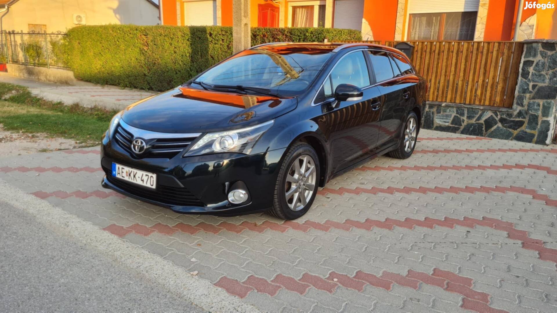 Toyota Avensis Wagon 2.0 D-4D Platinum Xenon Új...