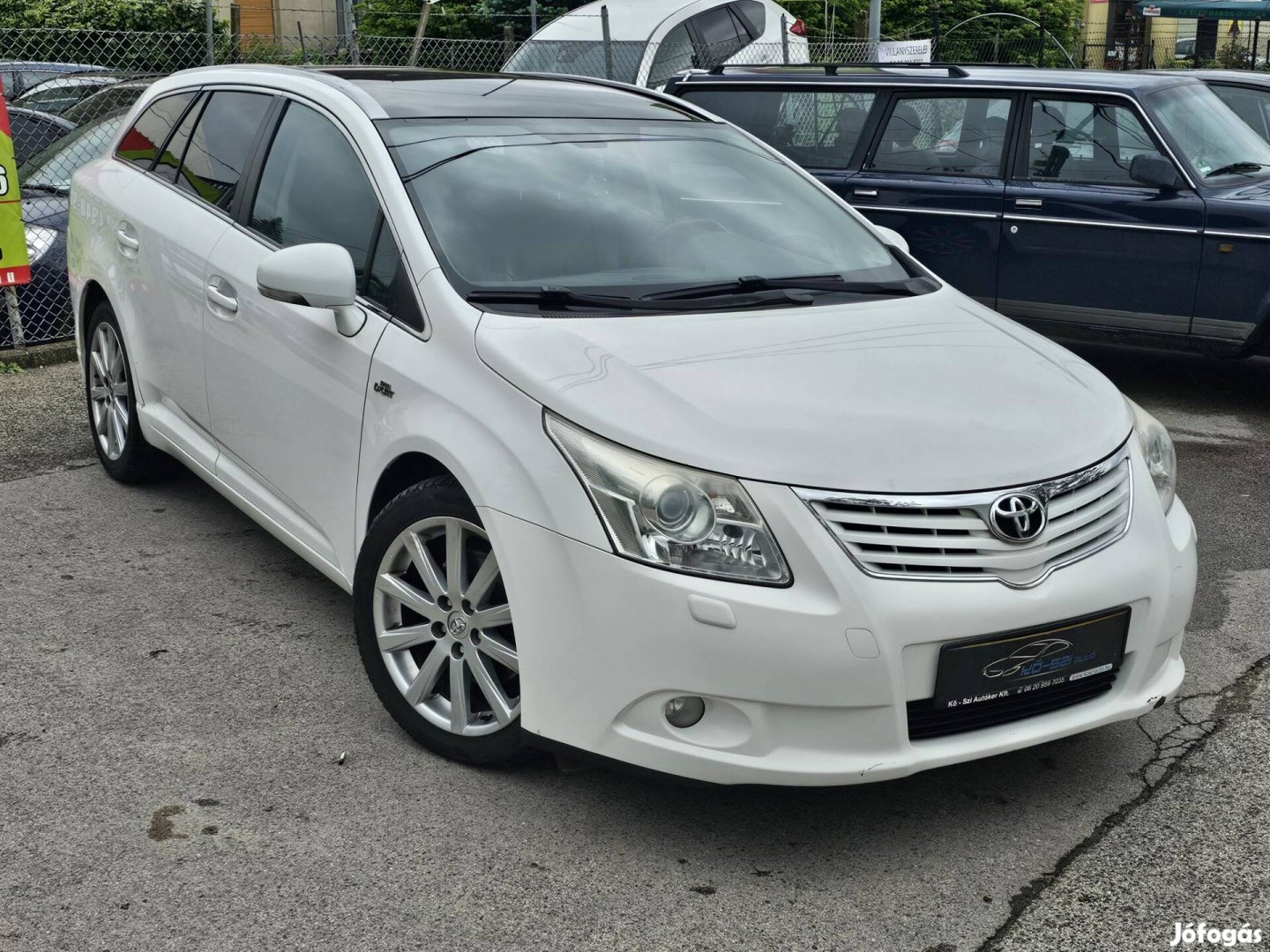 Toyota Avensis Wagon 2.2 D-4D Executive (Automa...