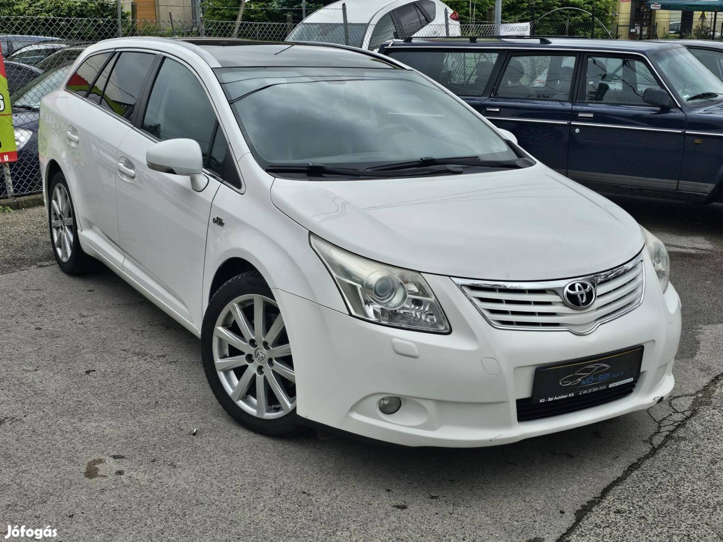 Toyota Avensis Wagon 2.2 D-4D Executive (Automa...