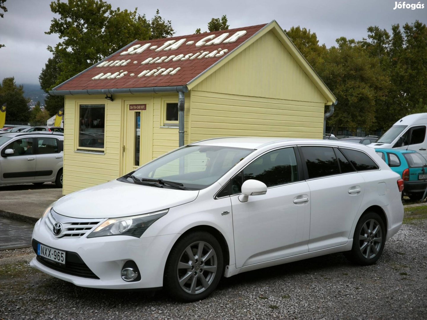 Toyota Avensis Wagon 2.2 D-4D Premium (Automata)