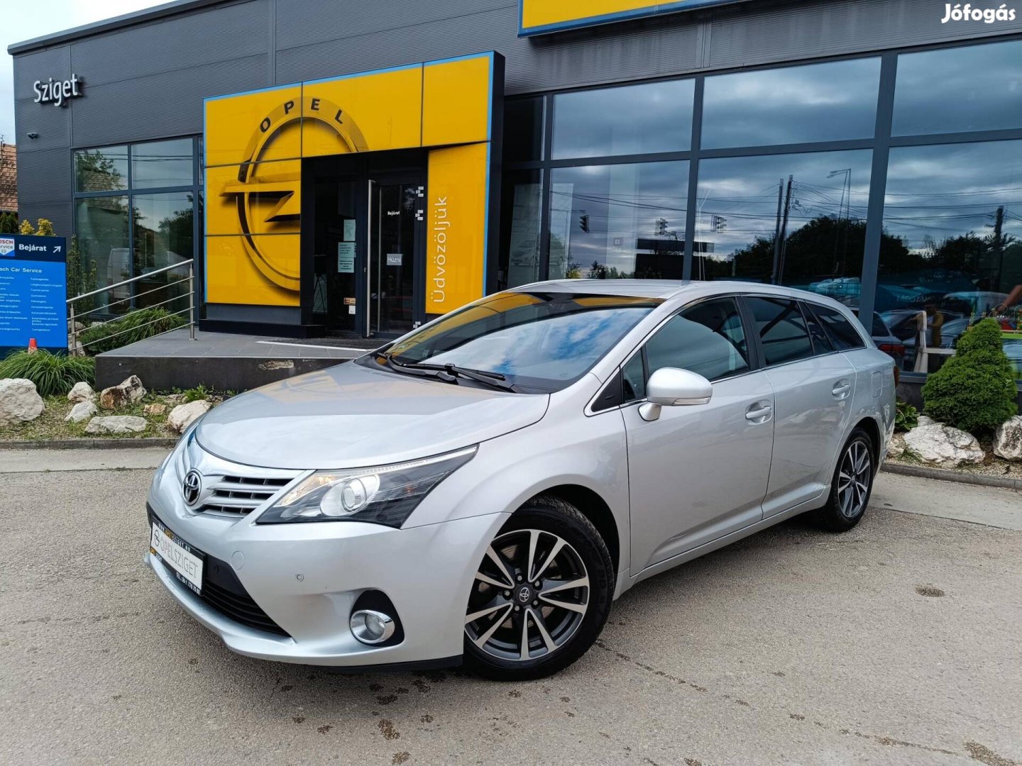 Toyota Avensis Wagon 2.2 Dcat Executive (Automa...