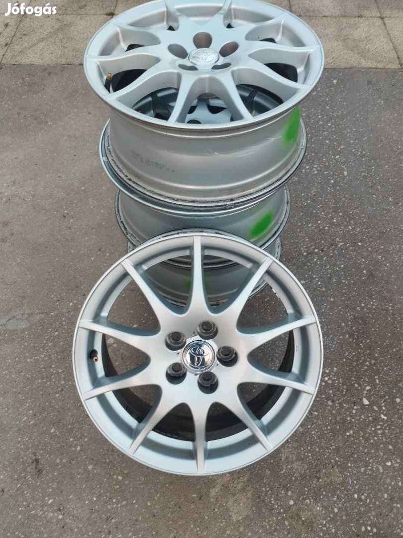 Toyota Avensis könnyűfém felni 16-colos 