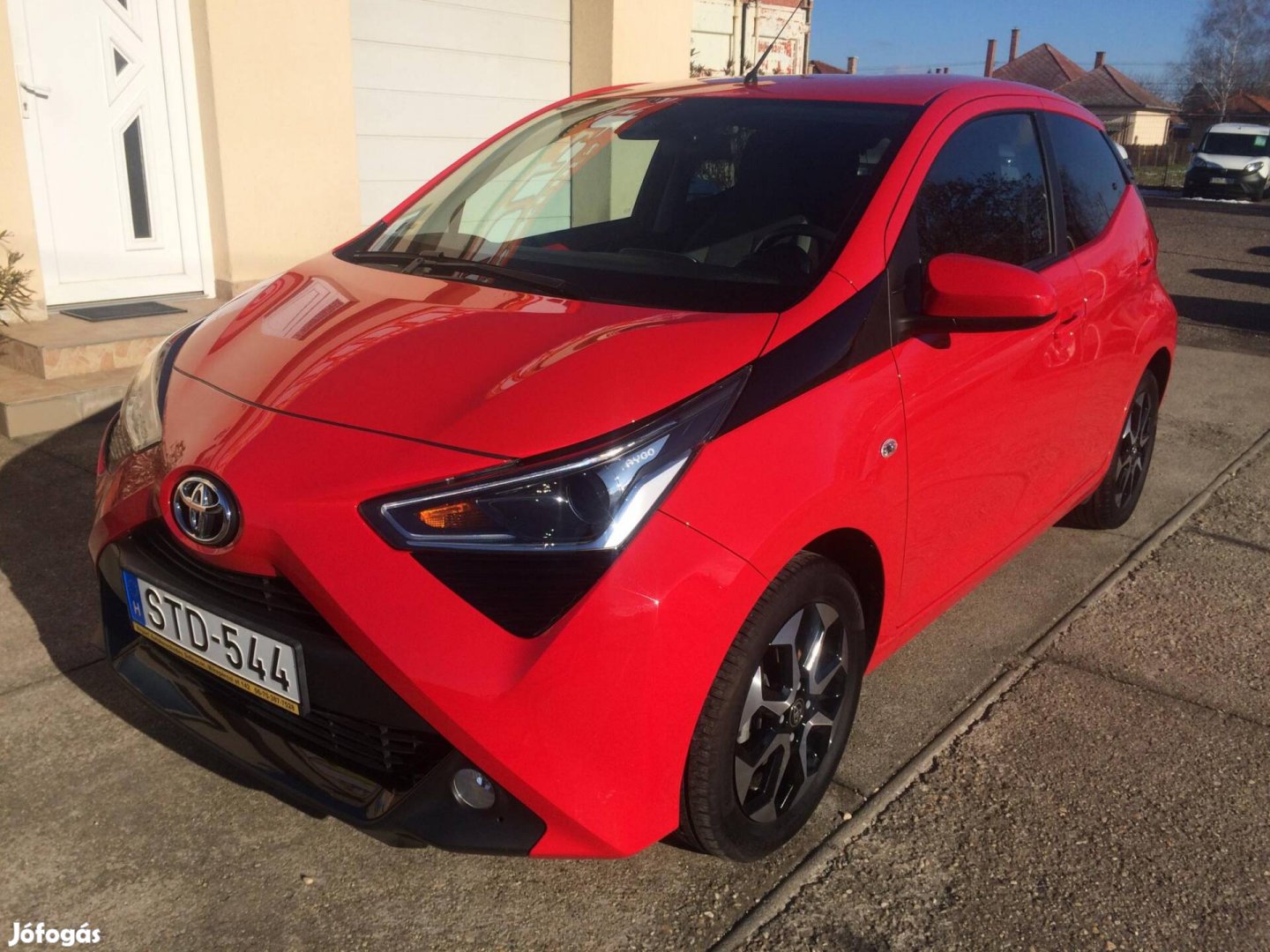 Toyota Aygo 1.0 x-play + style + cool&safe + co...