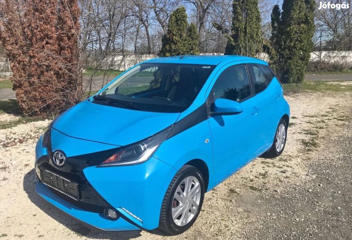 Toyota Aygo 2016 klímás, automata, extrákkal