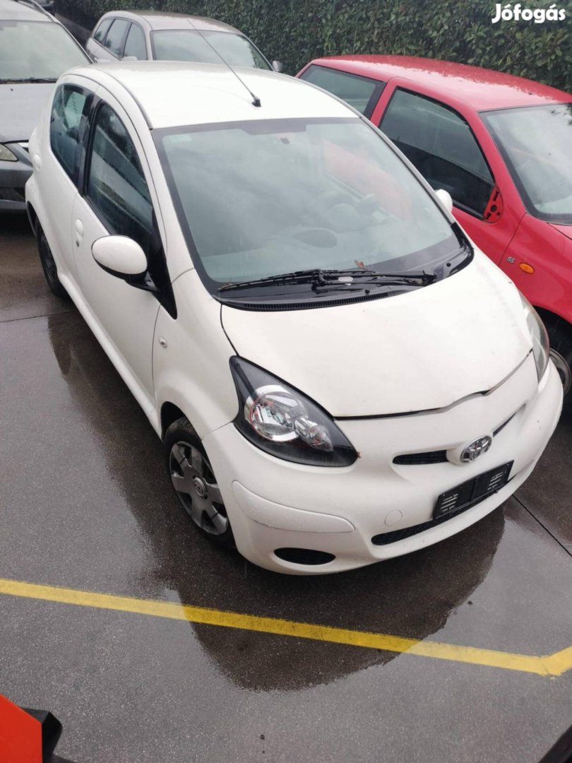 Toyota Aygo bontott alkatrészei