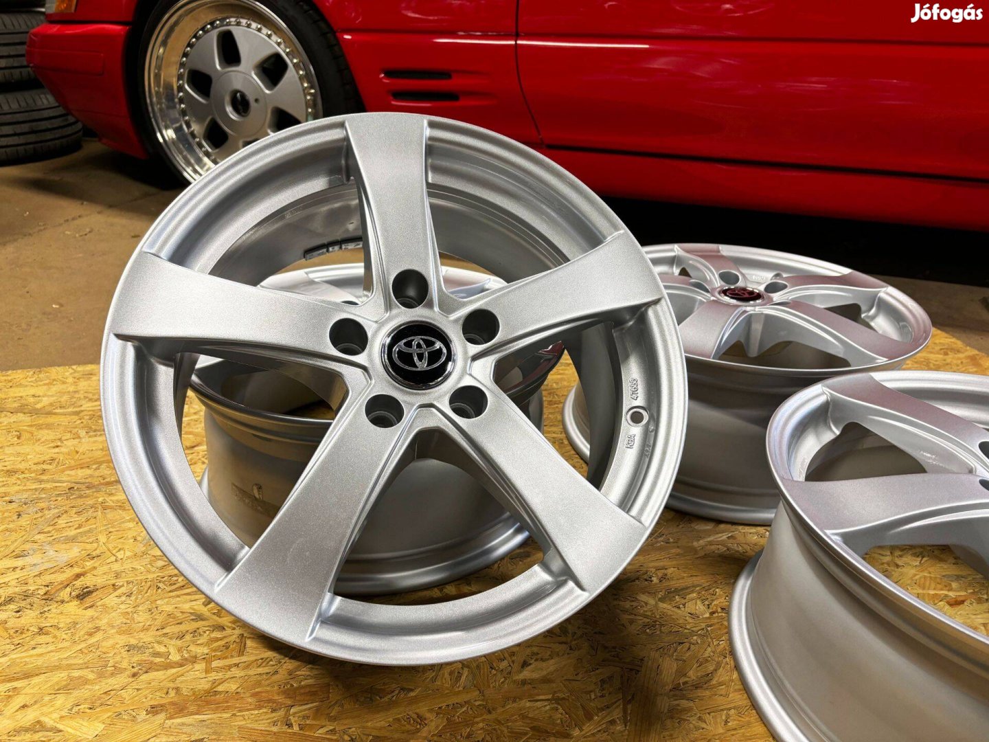 Toyota CHR 17" 5x114,3 alufelni eladó 17 coll