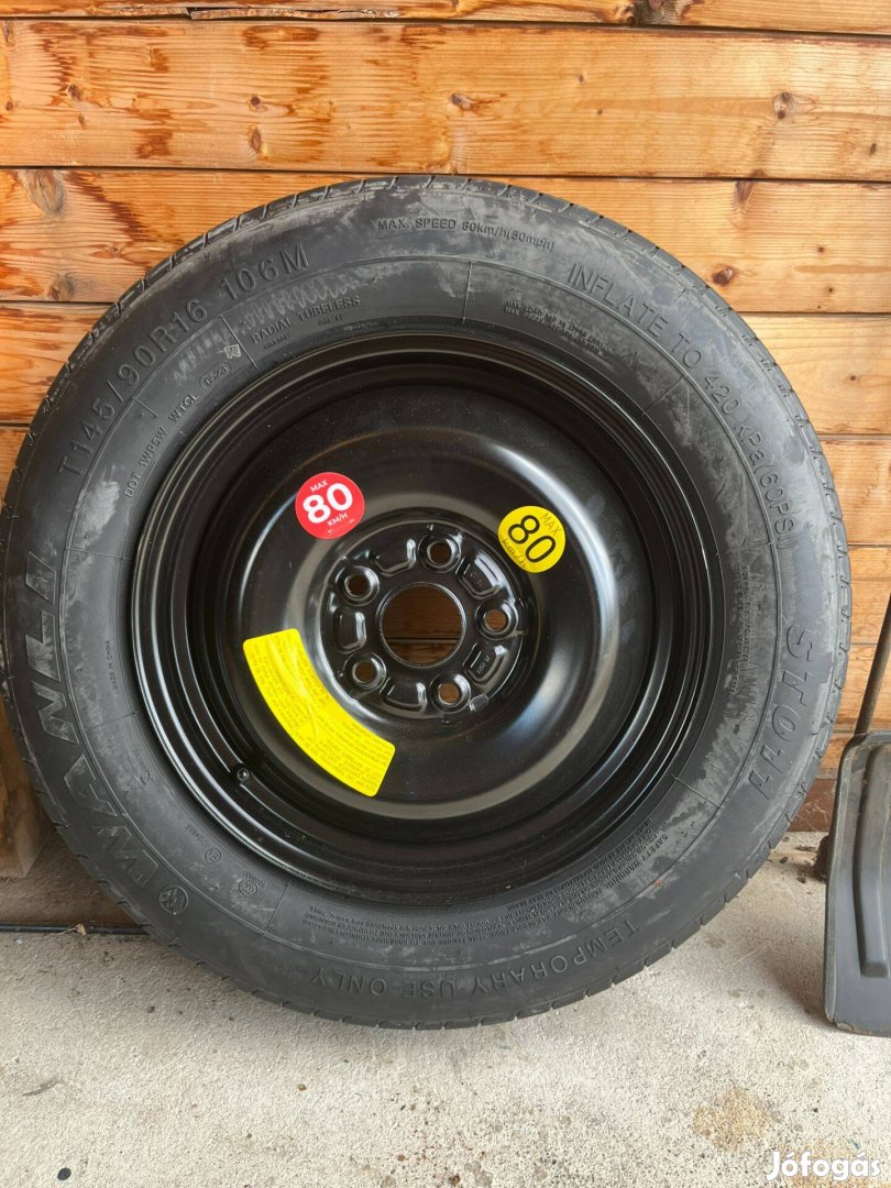 Toyota CHR mankókerék