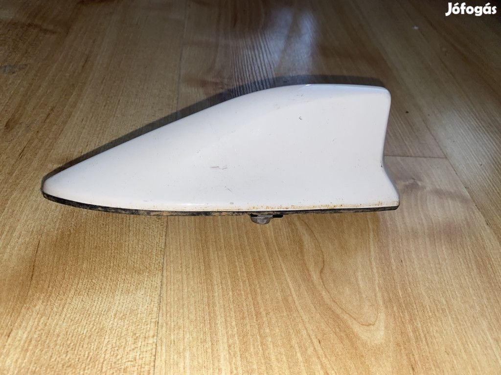 Toyota CH-R Antenna
