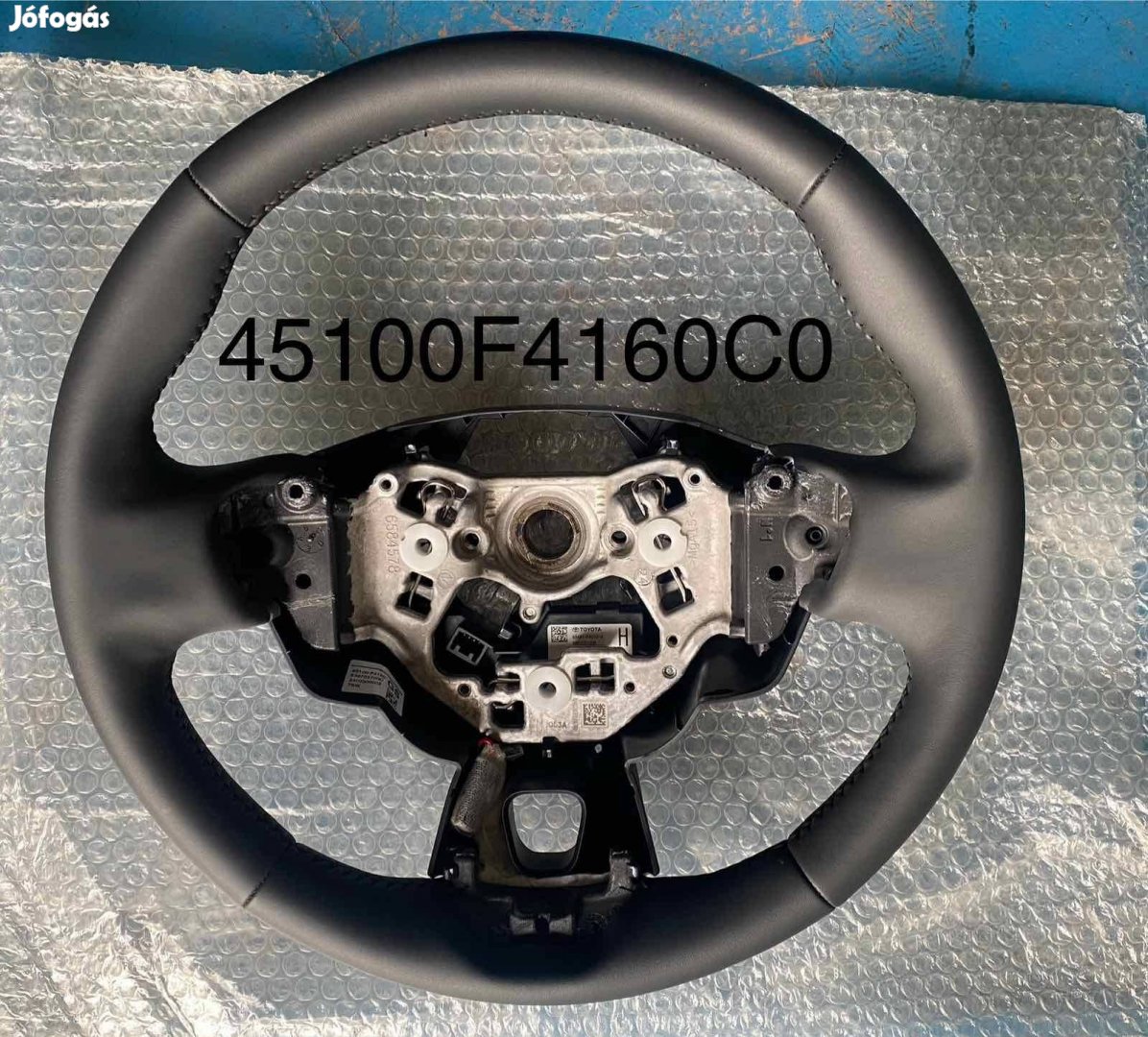 Toyota CH-r kormány 2024-