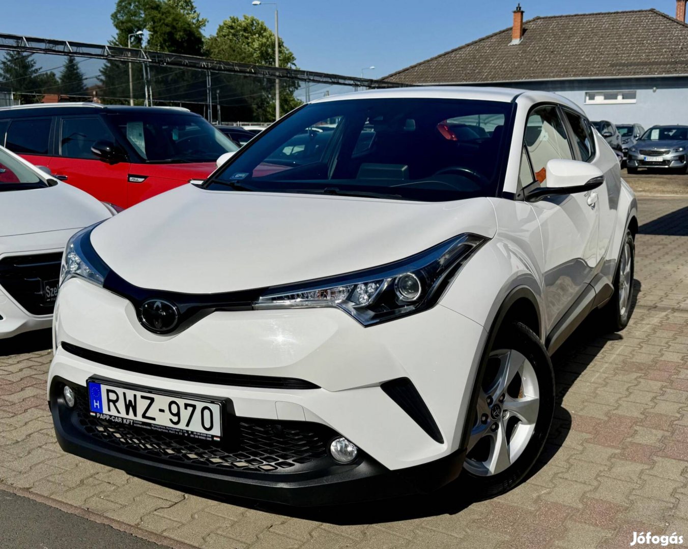 Toyota C-HR 1.2T Active (ülésfűtéssel) 74.000 K...