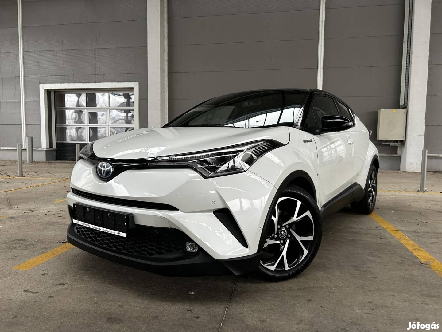 Toyota C-HR 1.8 Hybrid Executive LED Premium pa...