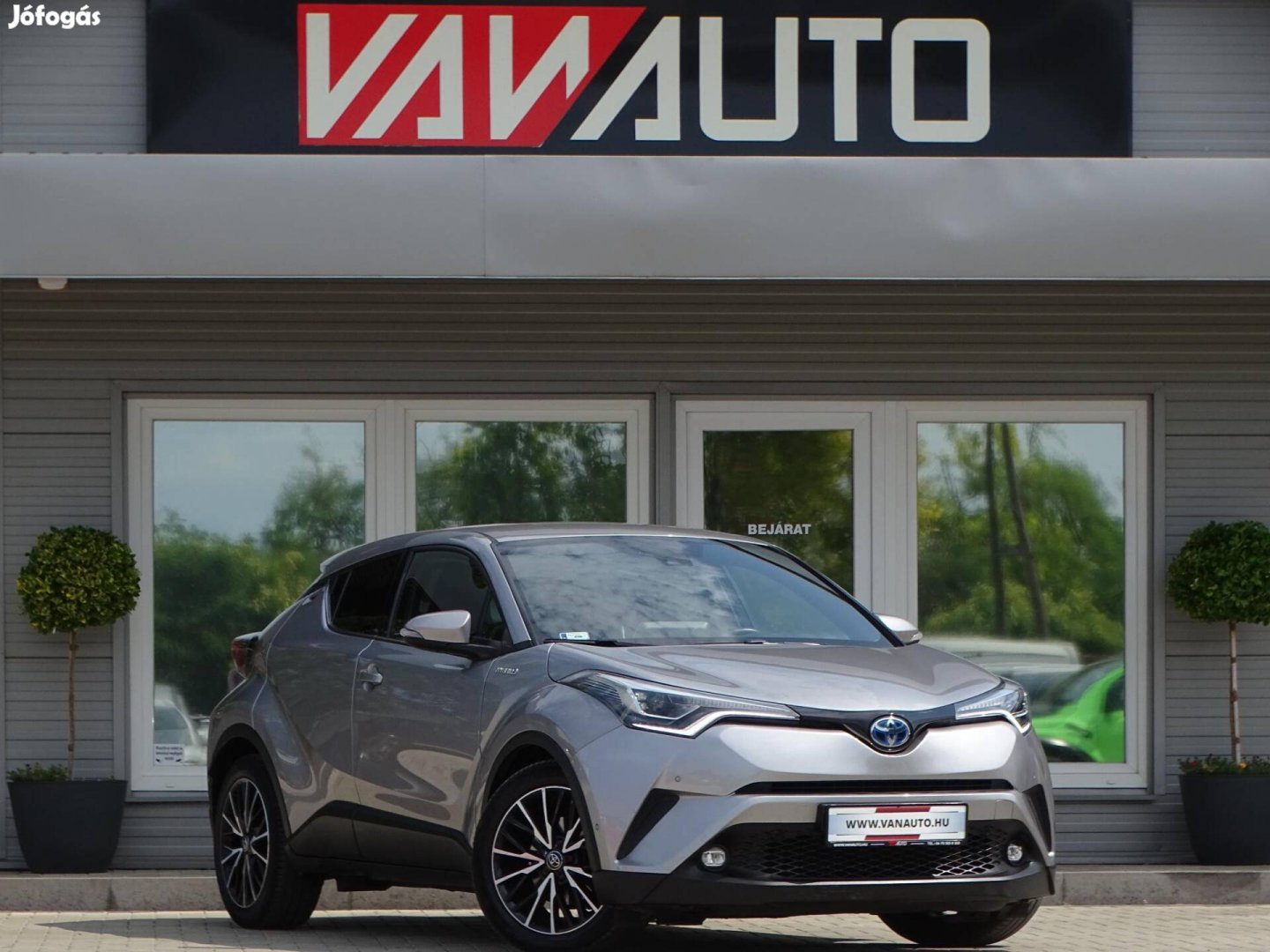 Toyota C-HR 1.8 Hybrid Executive LED Premium pa...