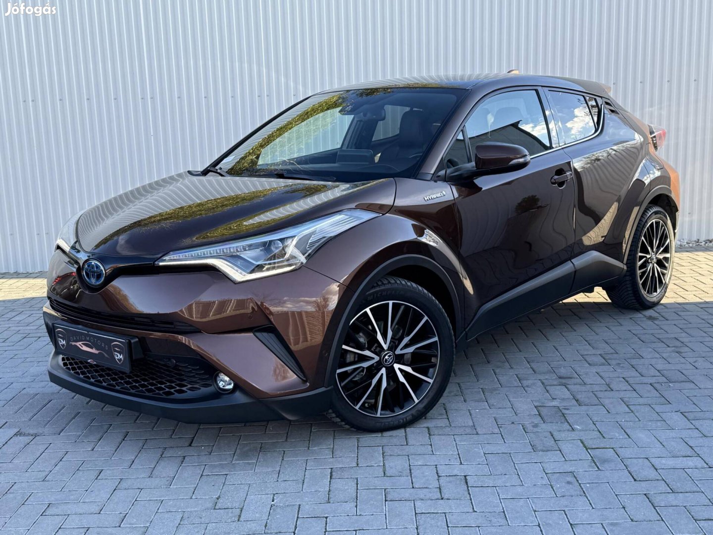 Toyota C-HR 1.8 Hybrid Executive LED e-CVT Navi...