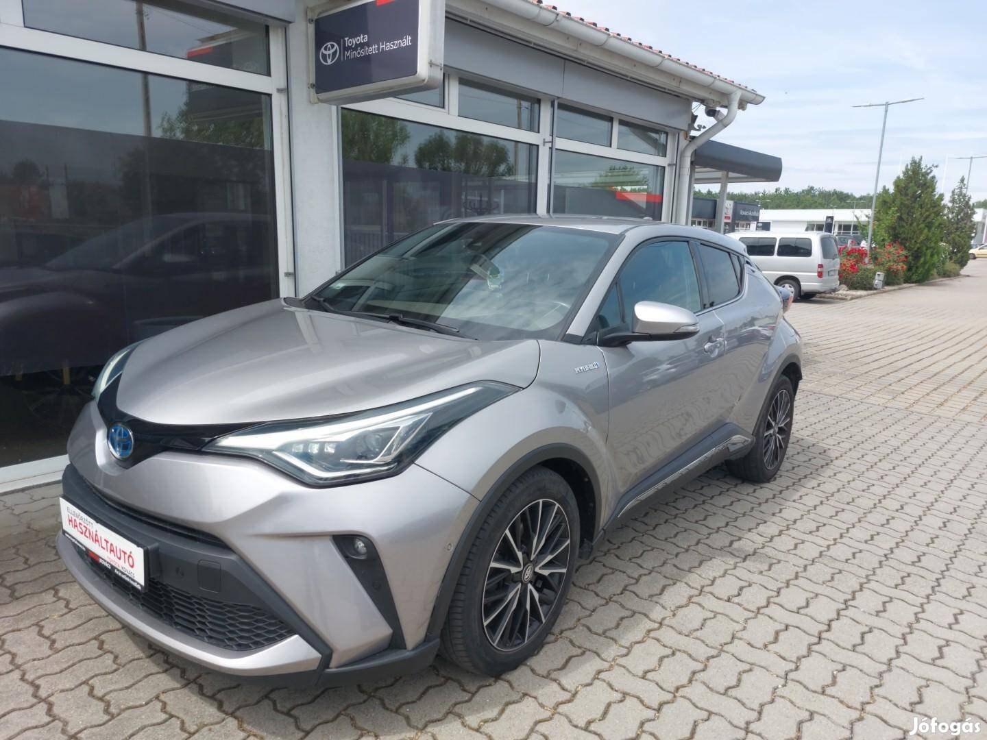 Toyota C-HR 1.8 Hybrid Executive Tech e-CVT Mag...