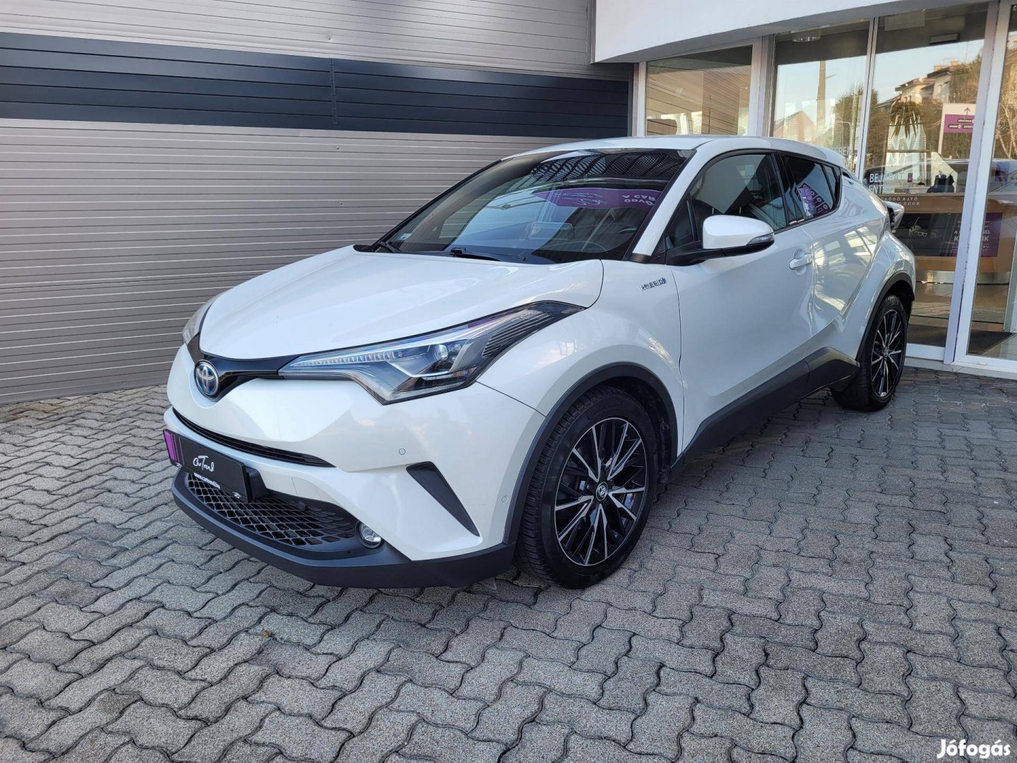 Toyota C-HR 1.8 Hybrid Executive e-CVT Garanciá...