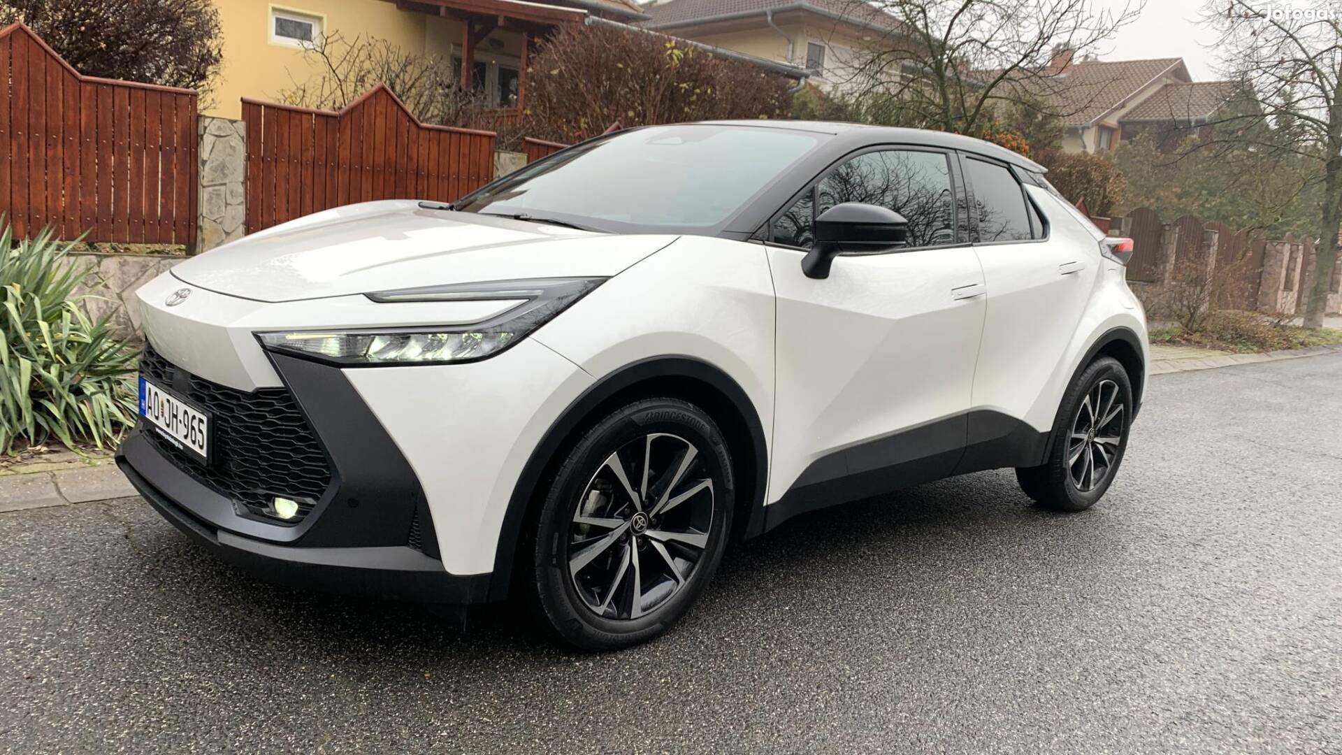 Toyota C-HR 1.8 Hybrid Style e-CVT Garancia!GAR