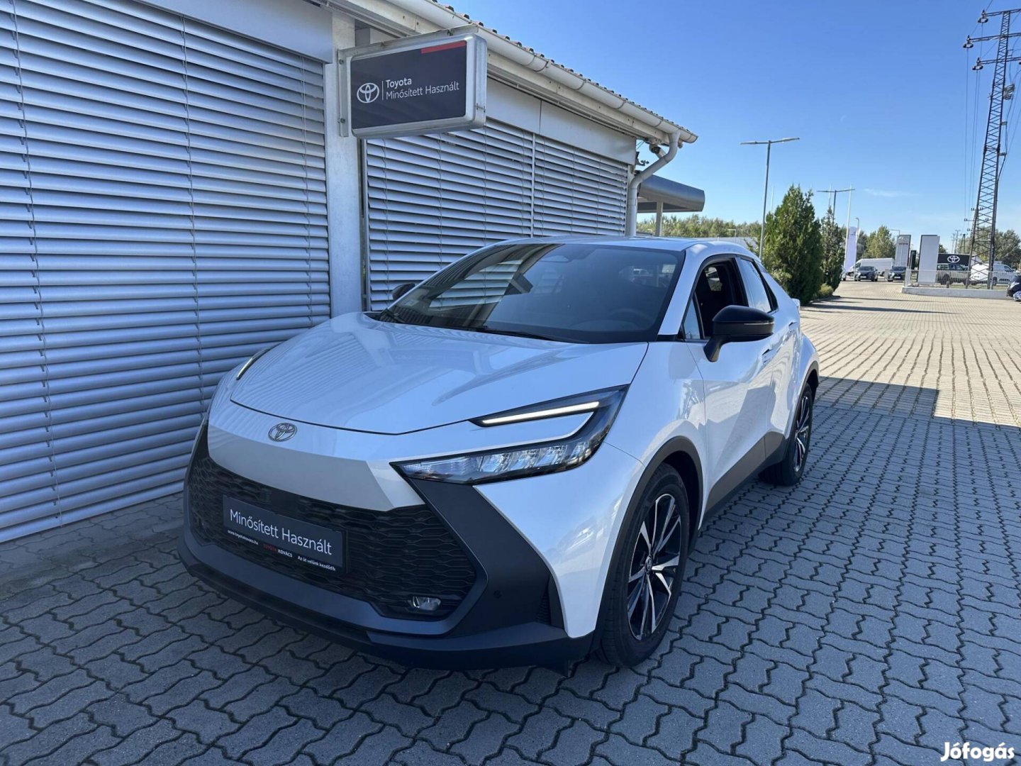 Toyota C-HR 1.8 Hybrid Style e-CVT Téli szerelt...