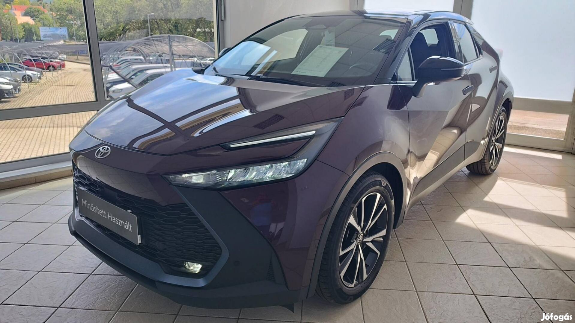 Toyota C-HR 2.0 Hybrid Style e-CVT Magyar
