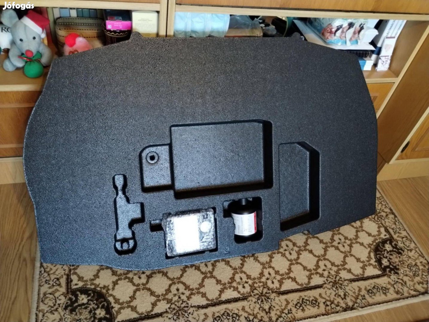 Toyota C-HR csomagtartó elemek