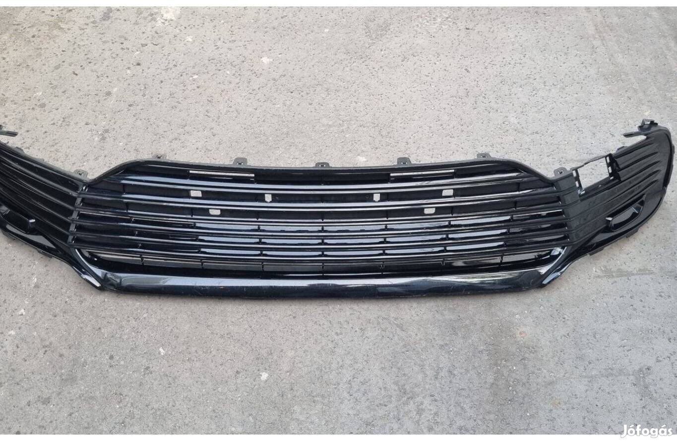 Toyota Camry 2021- Díszrács lökhárító alsó rács 53102-33350