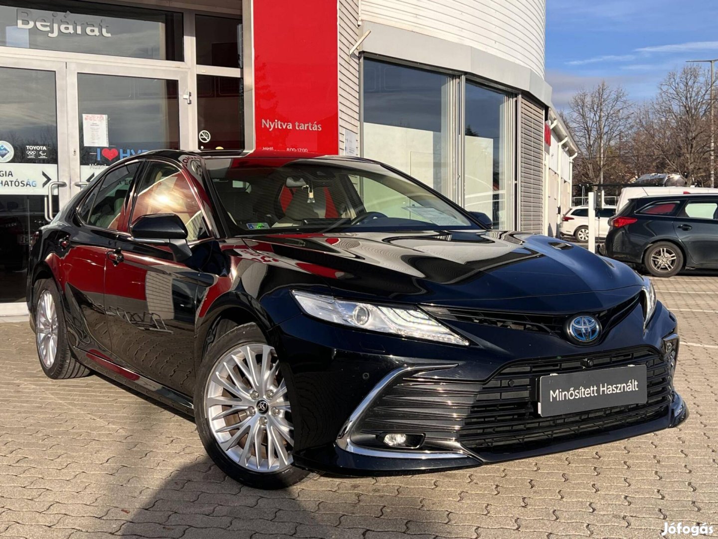 Toyota Camry 2.5 Hybrid Executive VIP CVT Mo.-i...