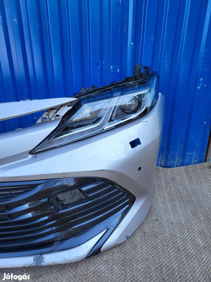 Toyota Camry VIII 8 XV70 gyári 8115033C70 bal fényszóró 81150-33C70