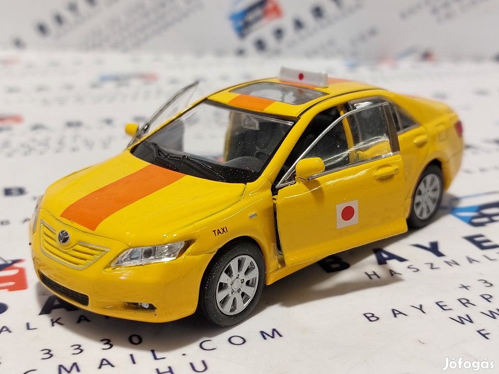Toyota Camry - tokiói taxi (2009) -  Edicola - 1:38