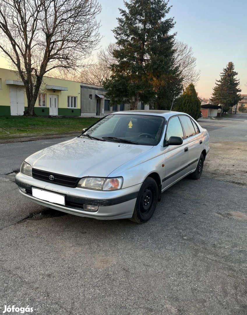 Toyota Carina e bontott alkatrészek