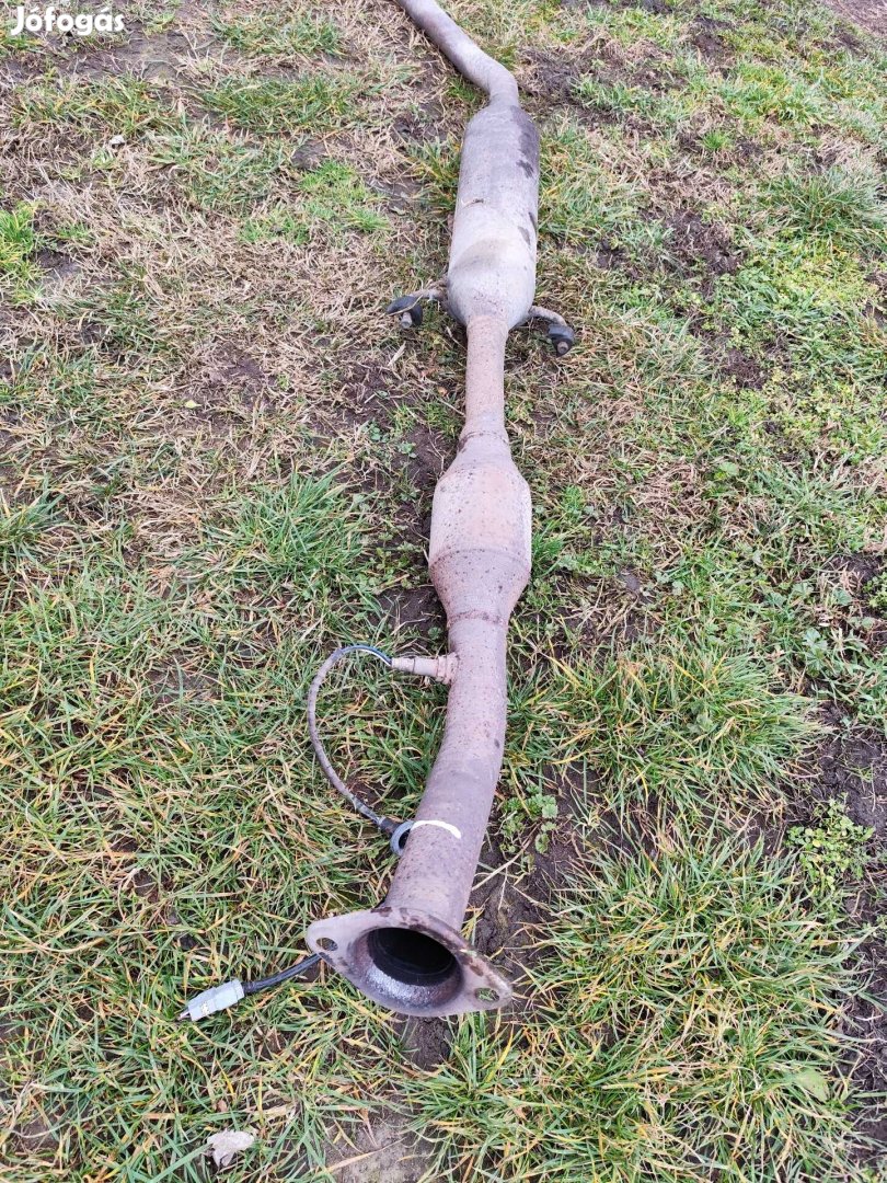 Toyota Corolla 1, 4 vvti katalizátor.