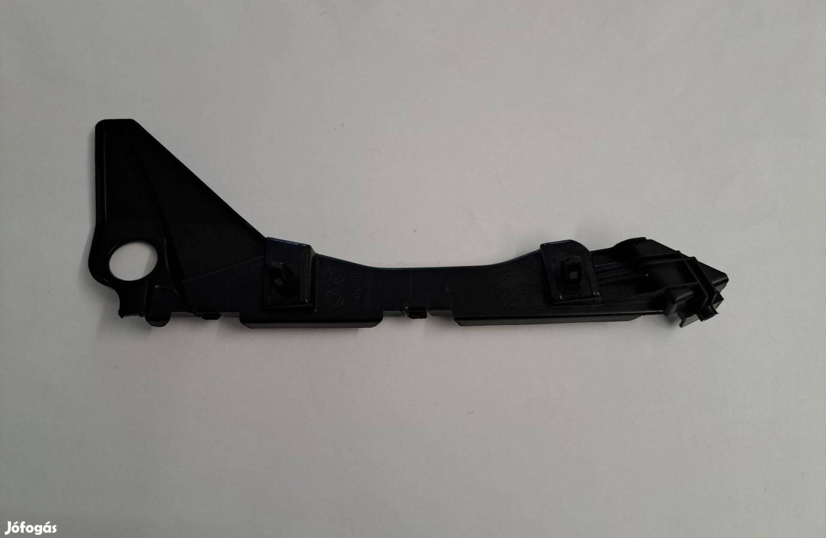 Toyota Corolla 2001-2007 H/B Első lökhárító oldaltartók