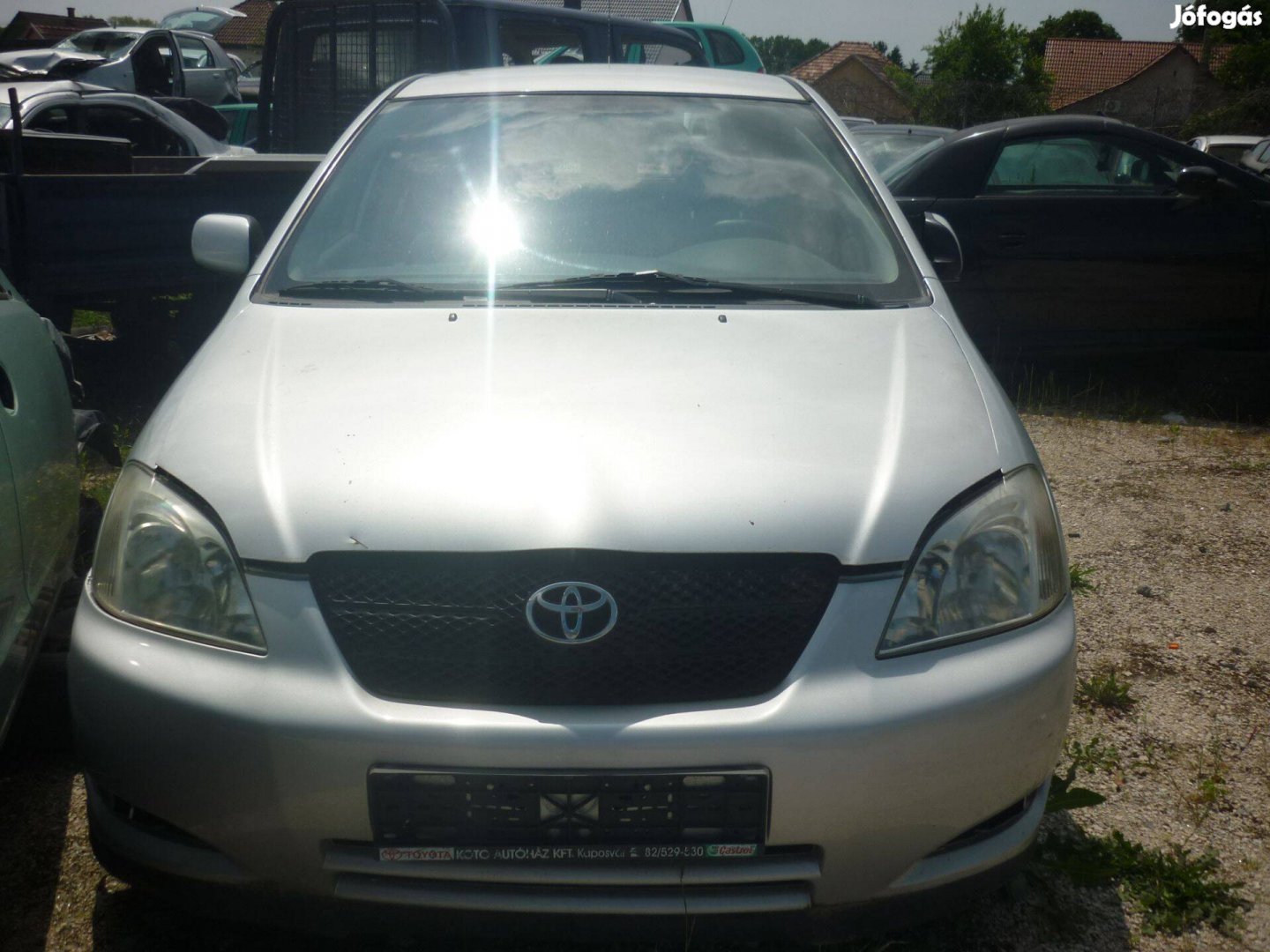 Toyota Corolla 2003 évjárat benzines bontott alkatrészek