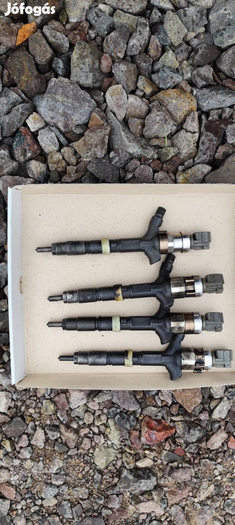 Toyota Corolla 2.0 D4D porlasztók.