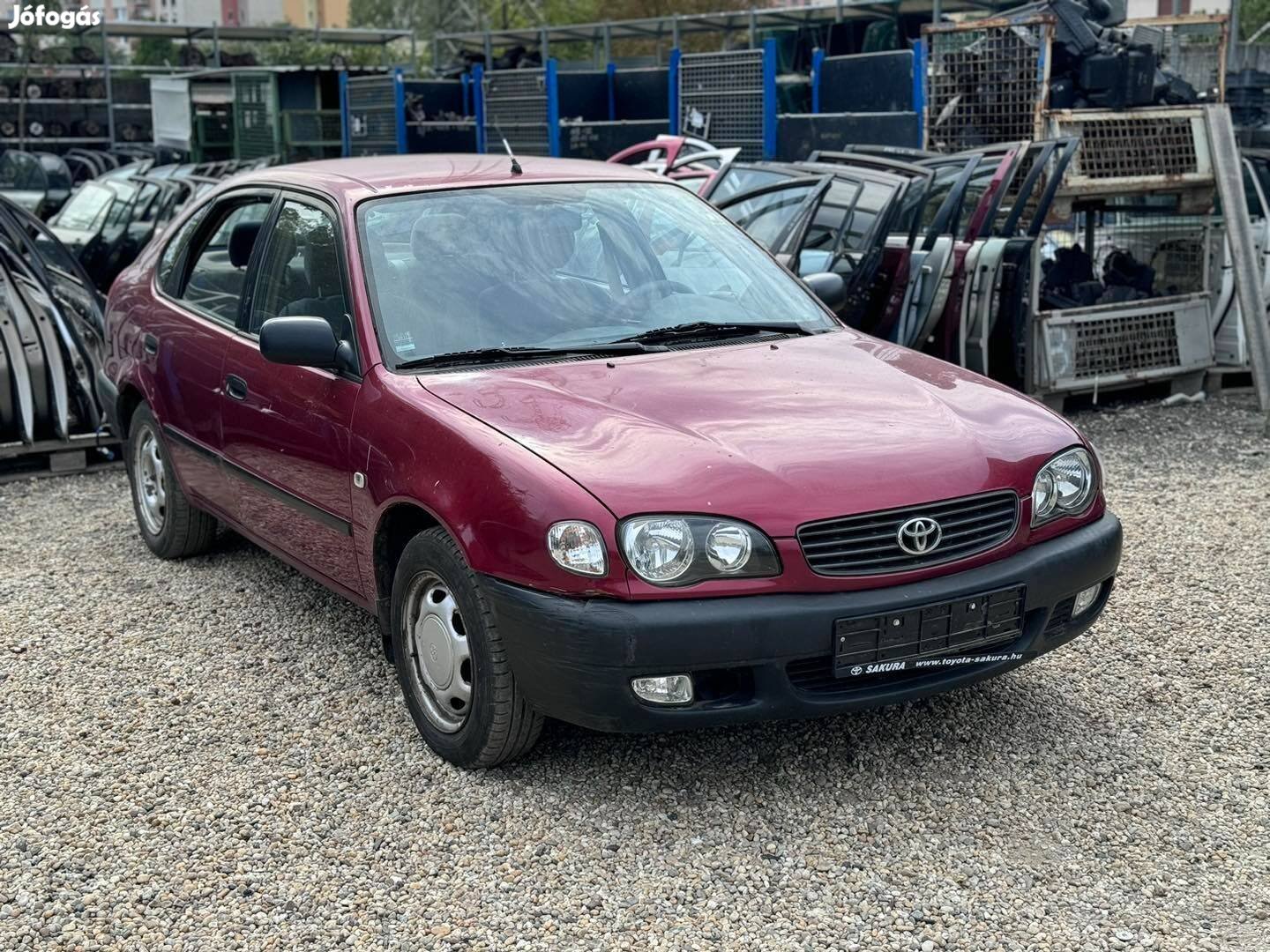 Toyota Corolla E11 1.4 VVT-i alkatrészei