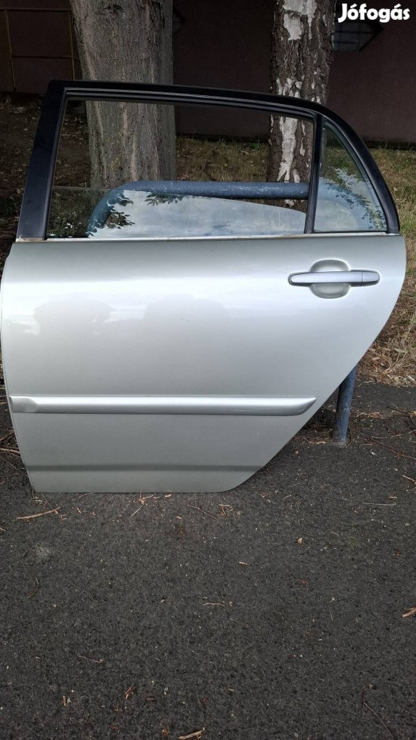 Toyota Corolla E12 bal hátsó ajtó