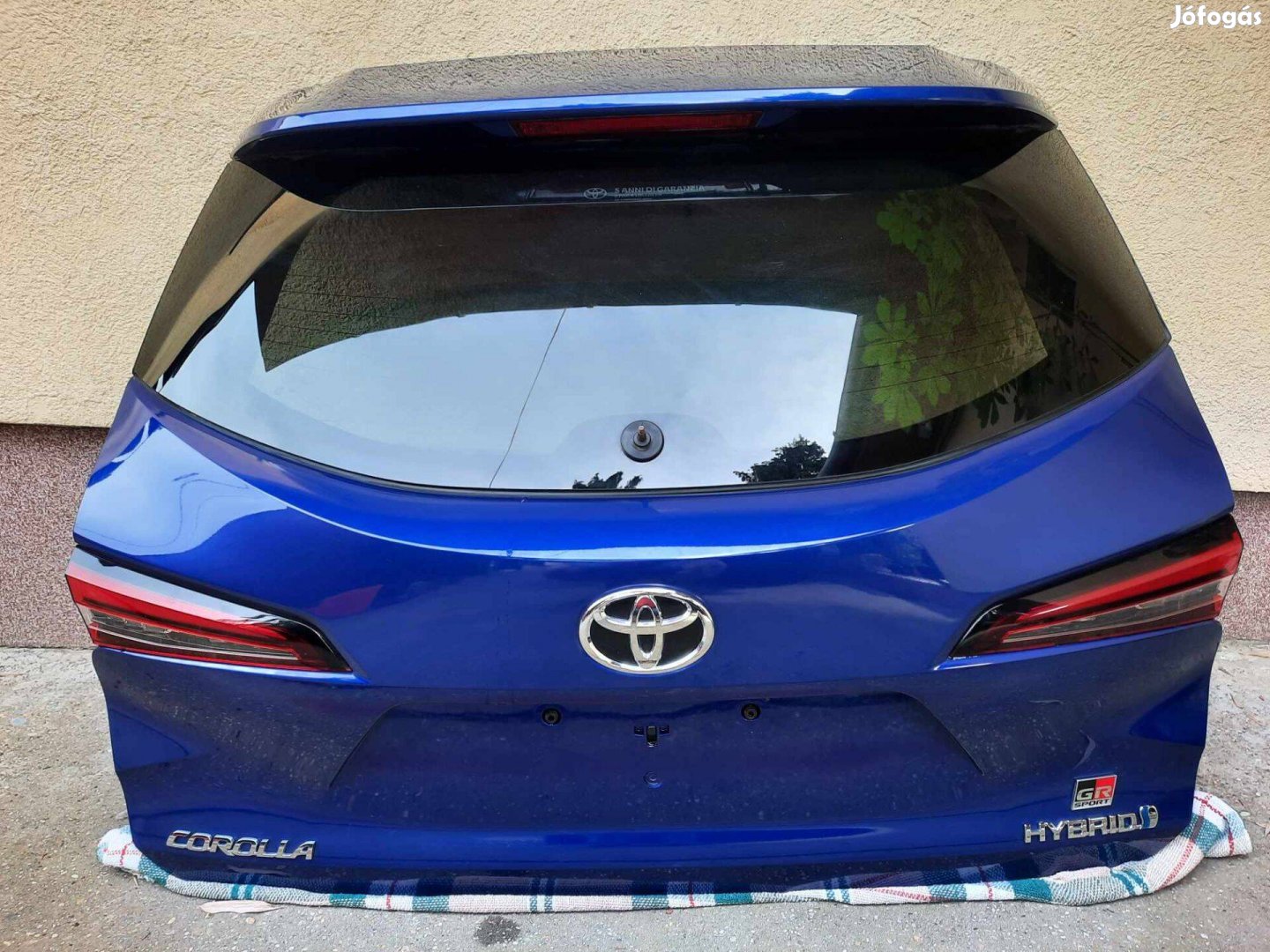 Toyota Corolla E210 bal komplett csomagtérajtó 2023 utáni