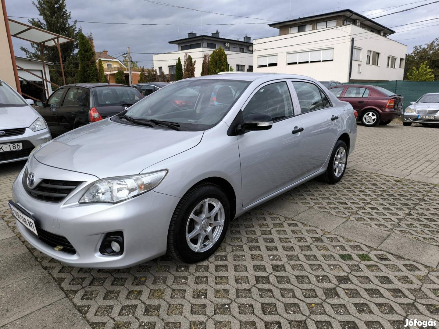 Toyota Corolla Sedan 1.33 Luna