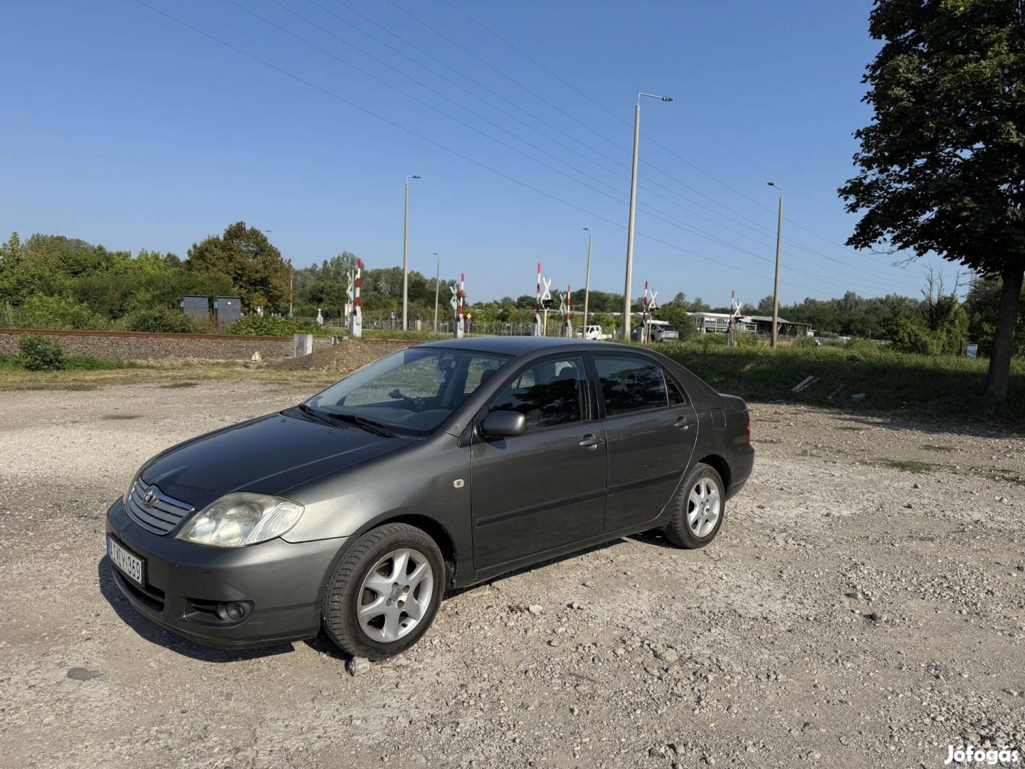 Toyota Corolla Sedan 1.4 Linea Terra
