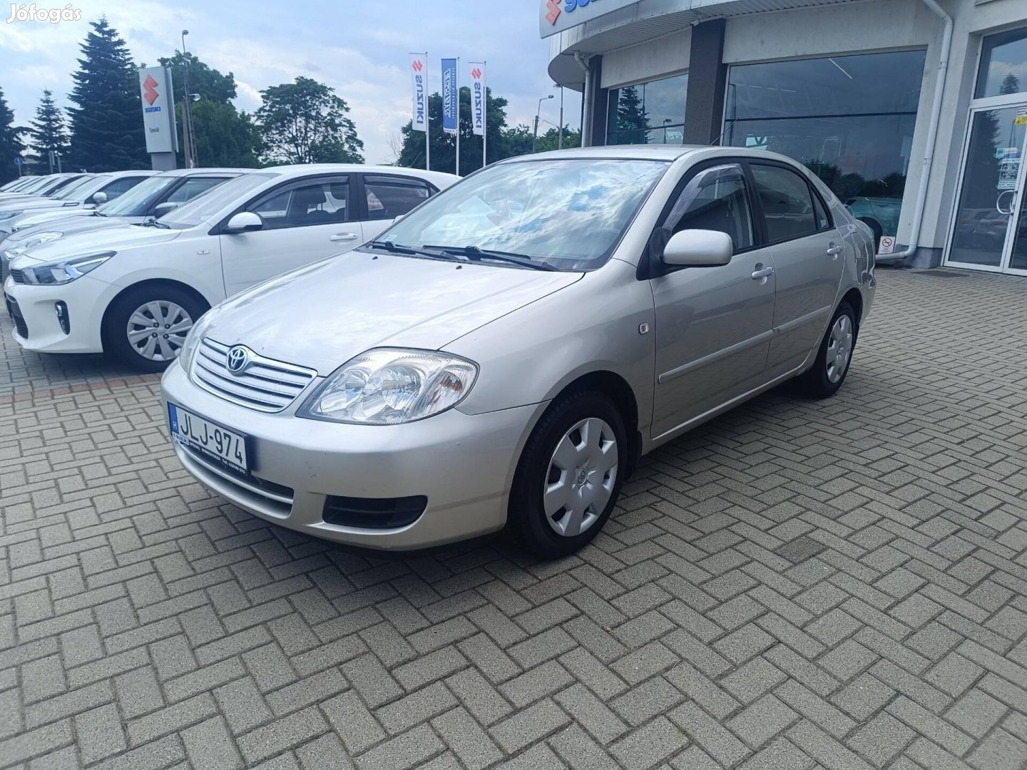 Toyota Corolla Sedan 1.4 Linea Terra