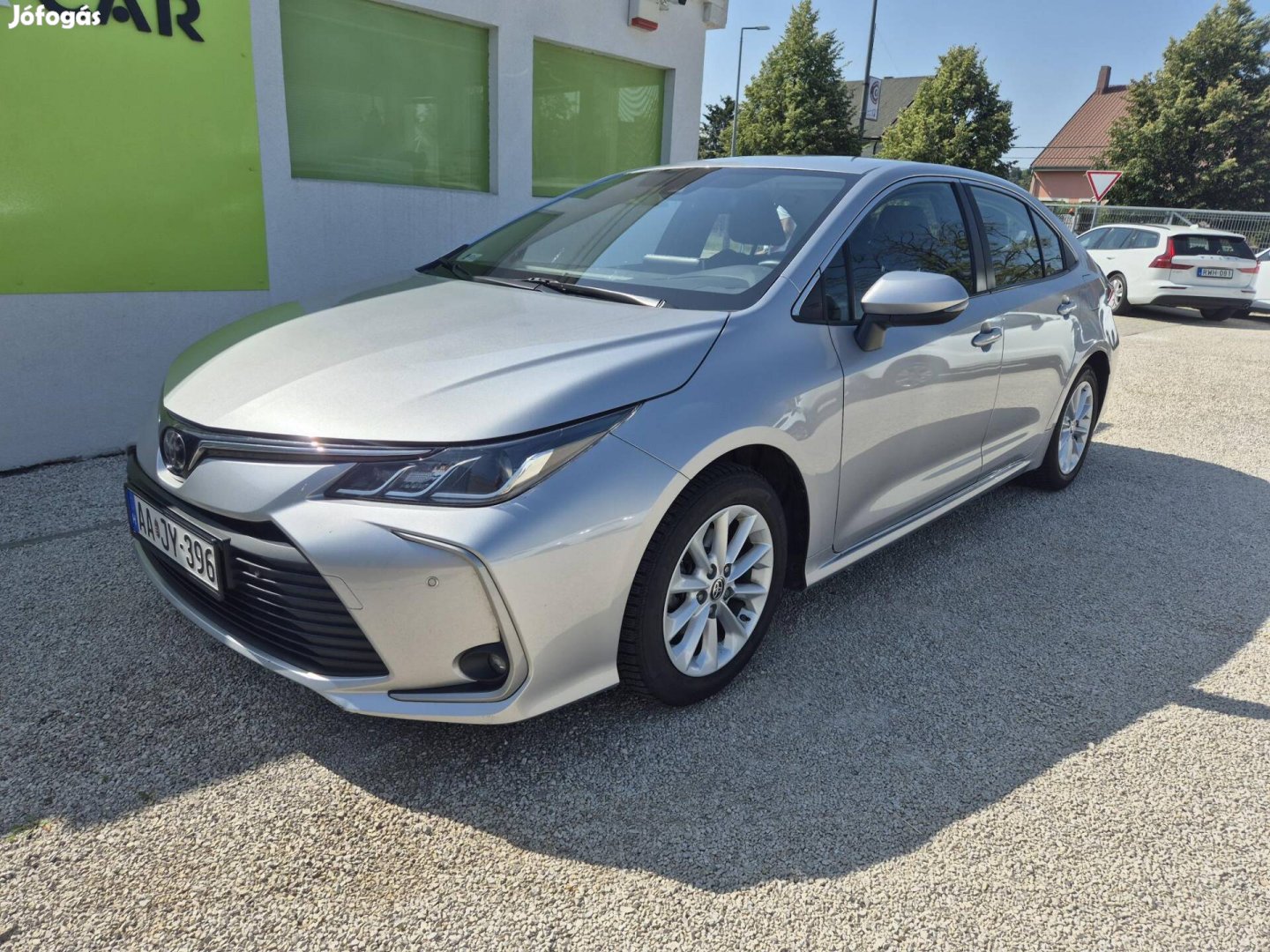 Toyota Corolla Sedan 1.5 Comfort Tech Szervizkö...