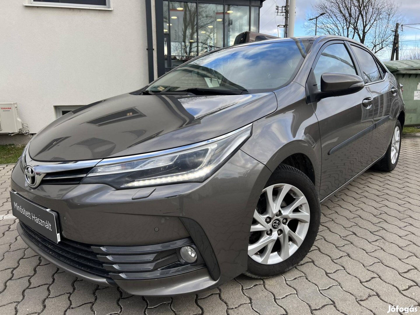 Toyota Corolla Sedan 1.6 Active LED Trend+