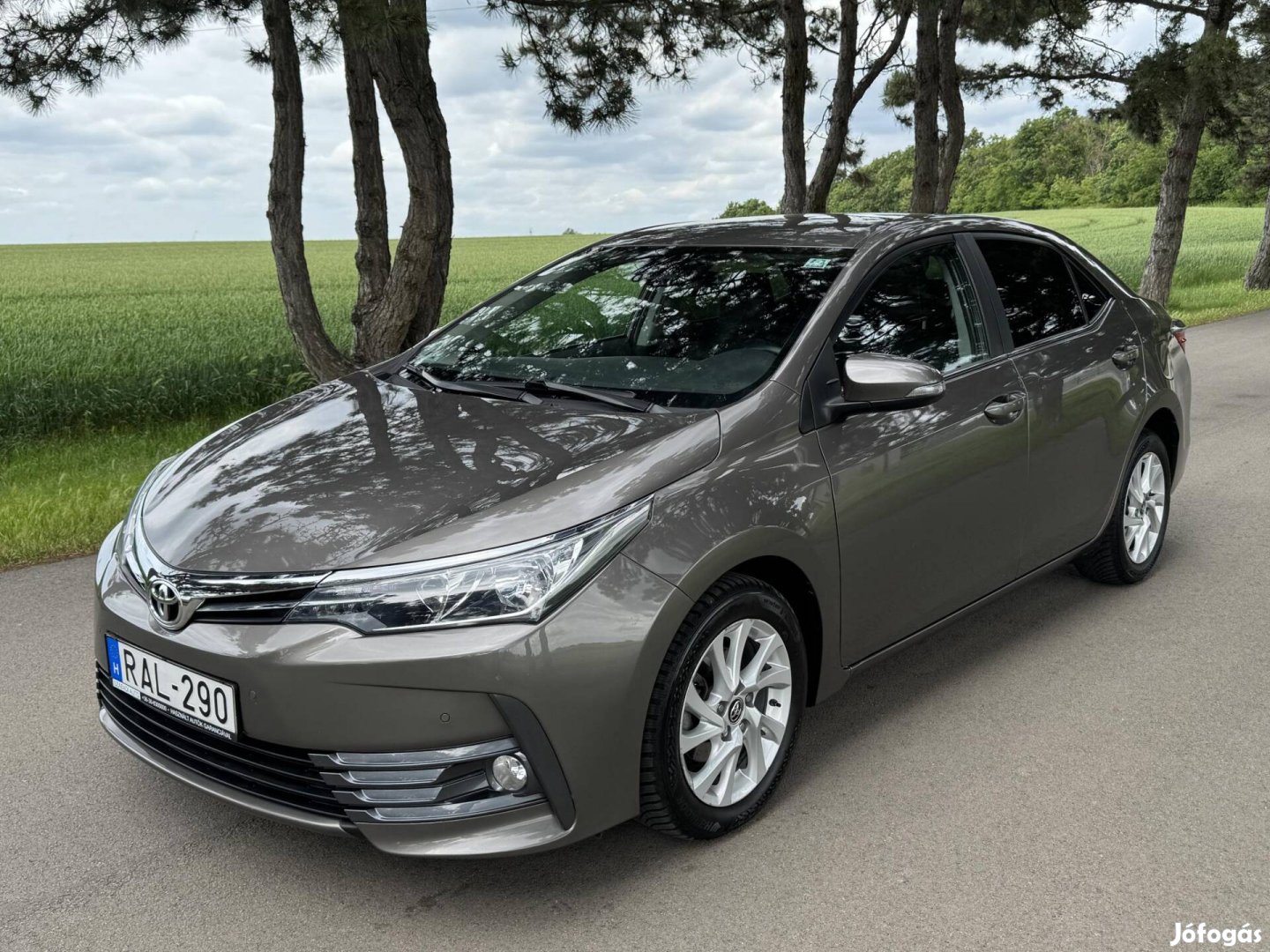 Toyota Corolla Sedan 1.6 Executive (Automata) 3...