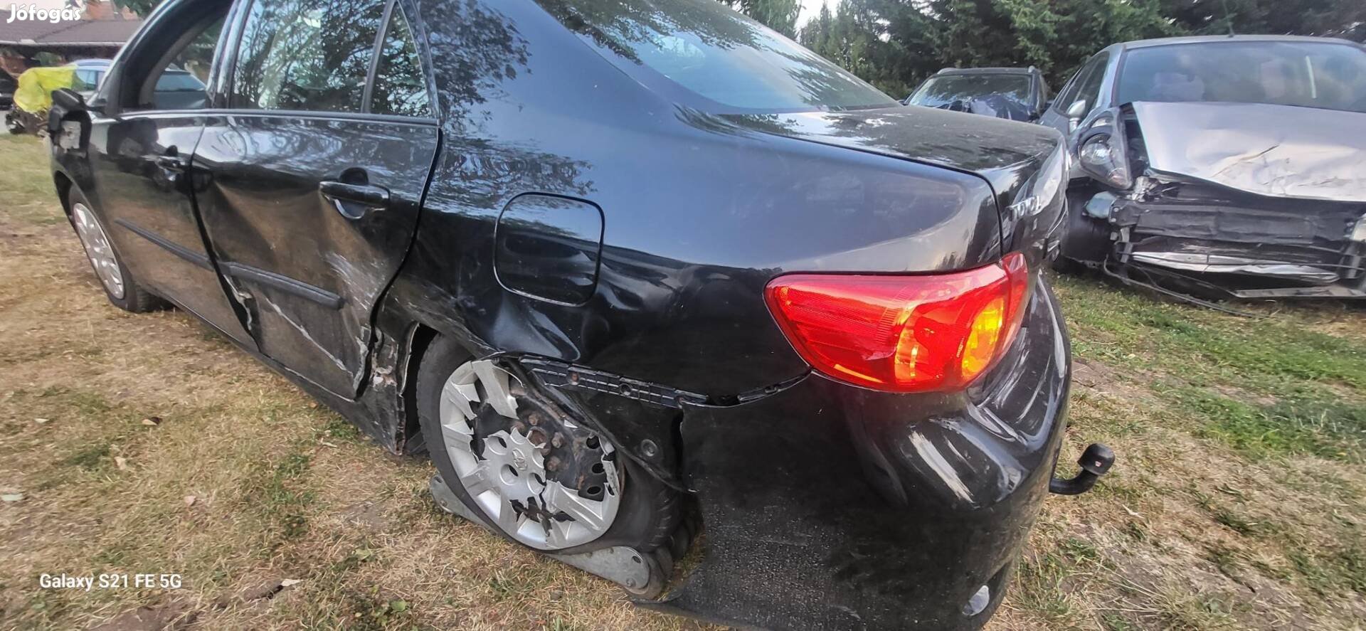 Toyota Corolla Sedan 1.6 Luna Indul!