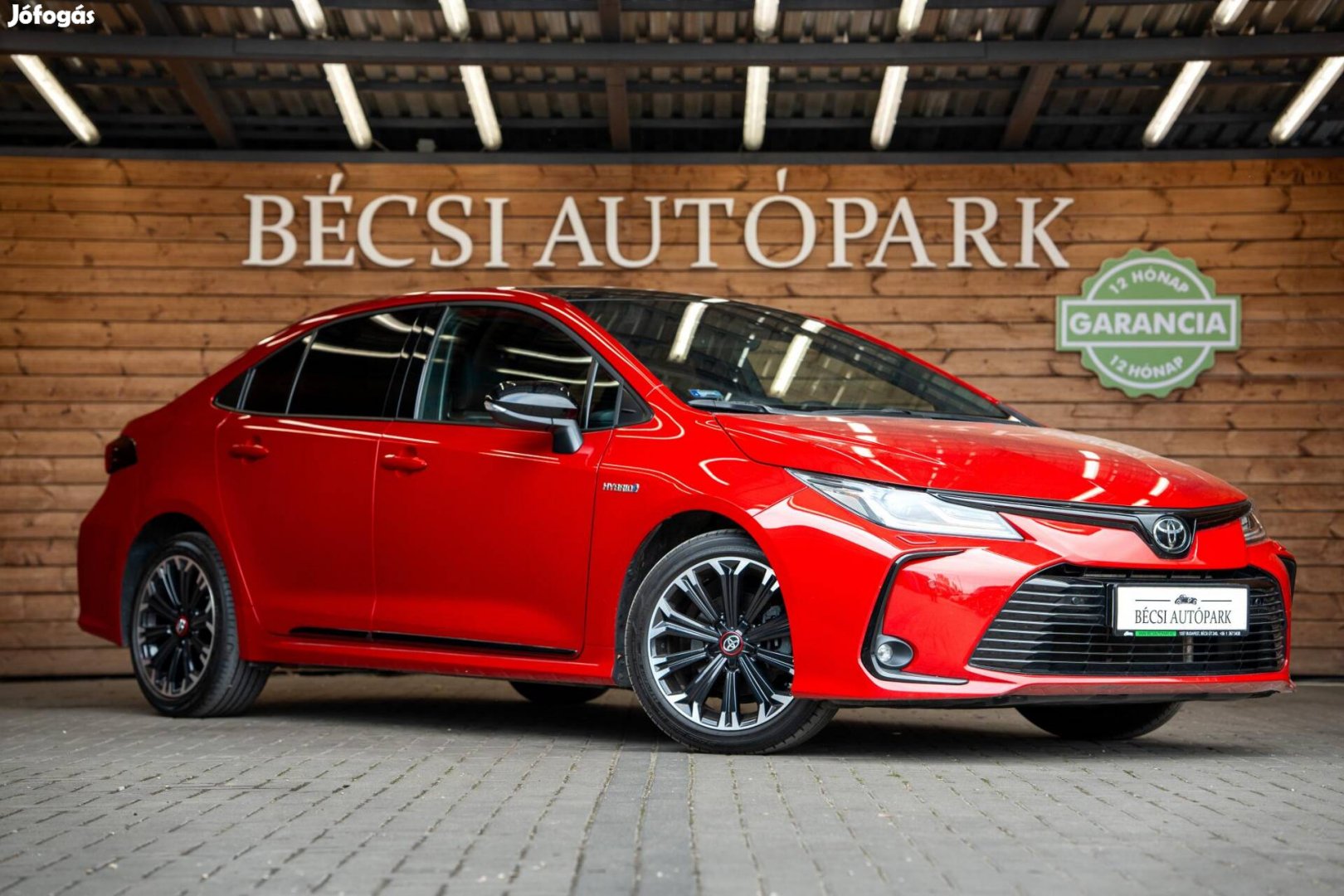 Toyota Corolla Sedan 1.8 Hybrid GR-Sport e-CVT...