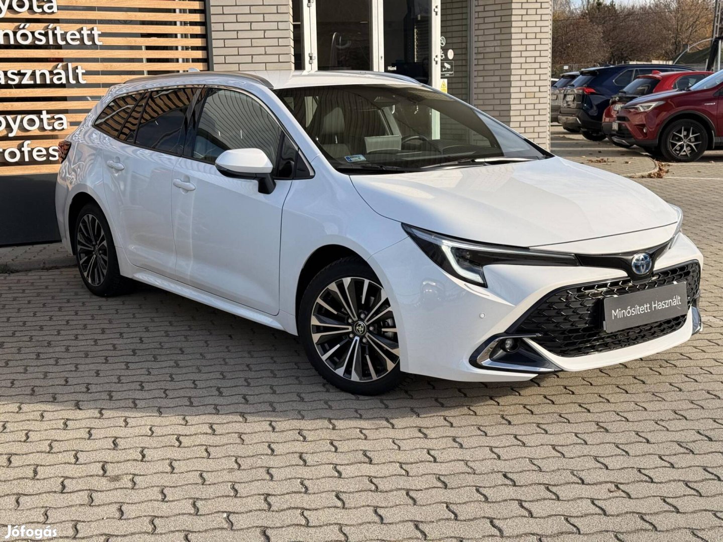 Toyota Corolla Touring Sports 1.8 Hybrid Style...