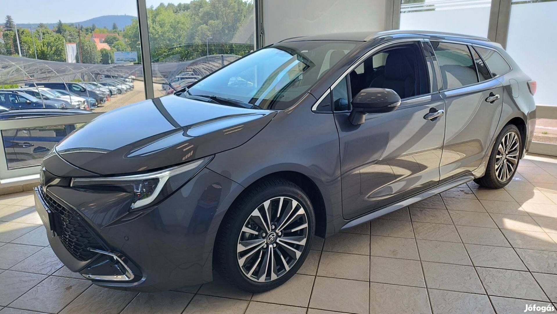 Toyota Corolla Touring Sports 1.8 Hybrid Style...