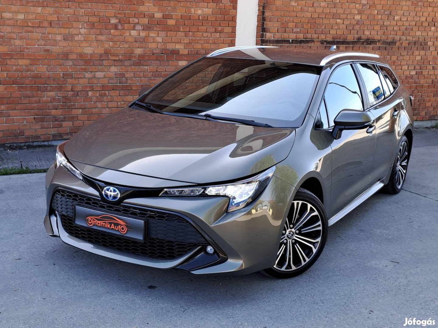 Toyota Corolla Touring Sports 2.0 Hybrid Comfor...