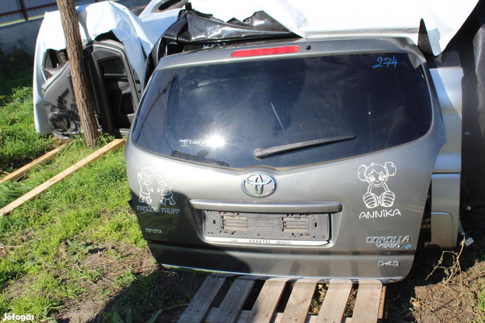 Toyota Corolla Verso 2004 Csomagtérajtó üresen szélvédővel (274)