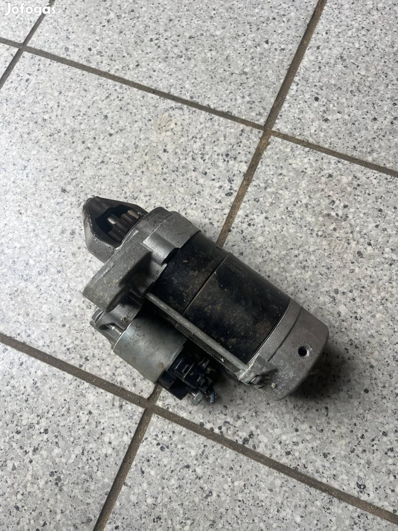 Toyota Corolla Verso önindító