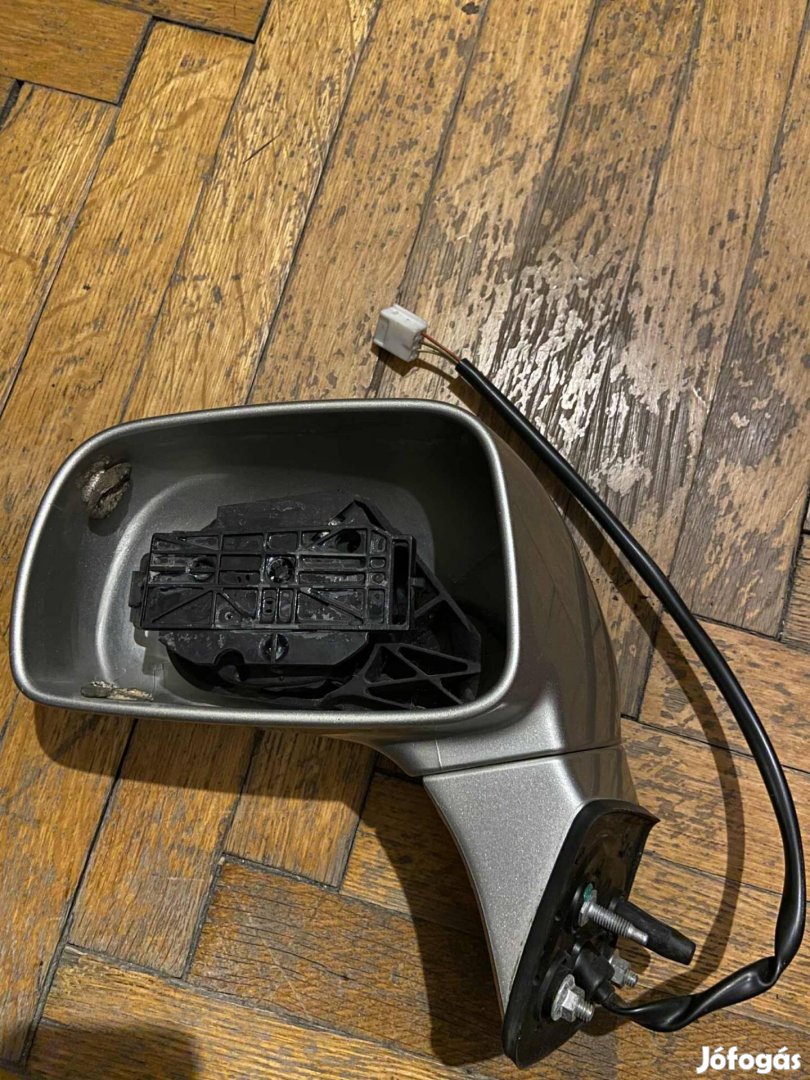 Toyota Corolla Verso tukor